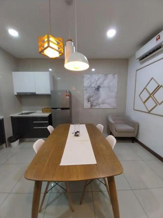 Kl Gateway Residency Apartment Kuala Lumpur