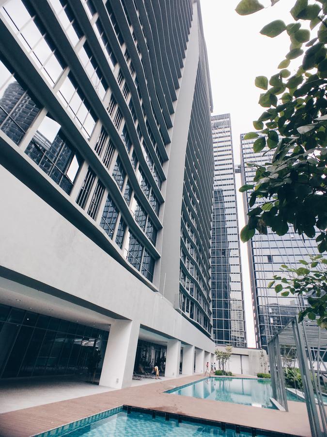 Kl Gateway Residency Apartment