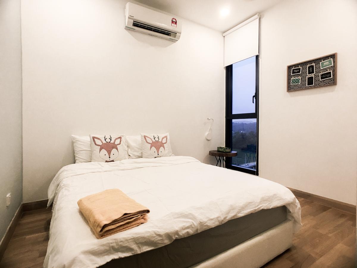 Kl Gateway Residency Apartment
